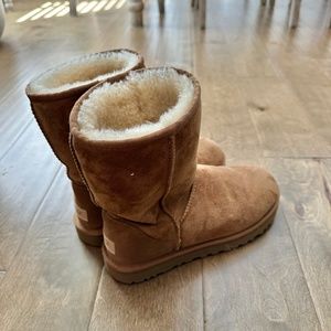 Uggs size 8